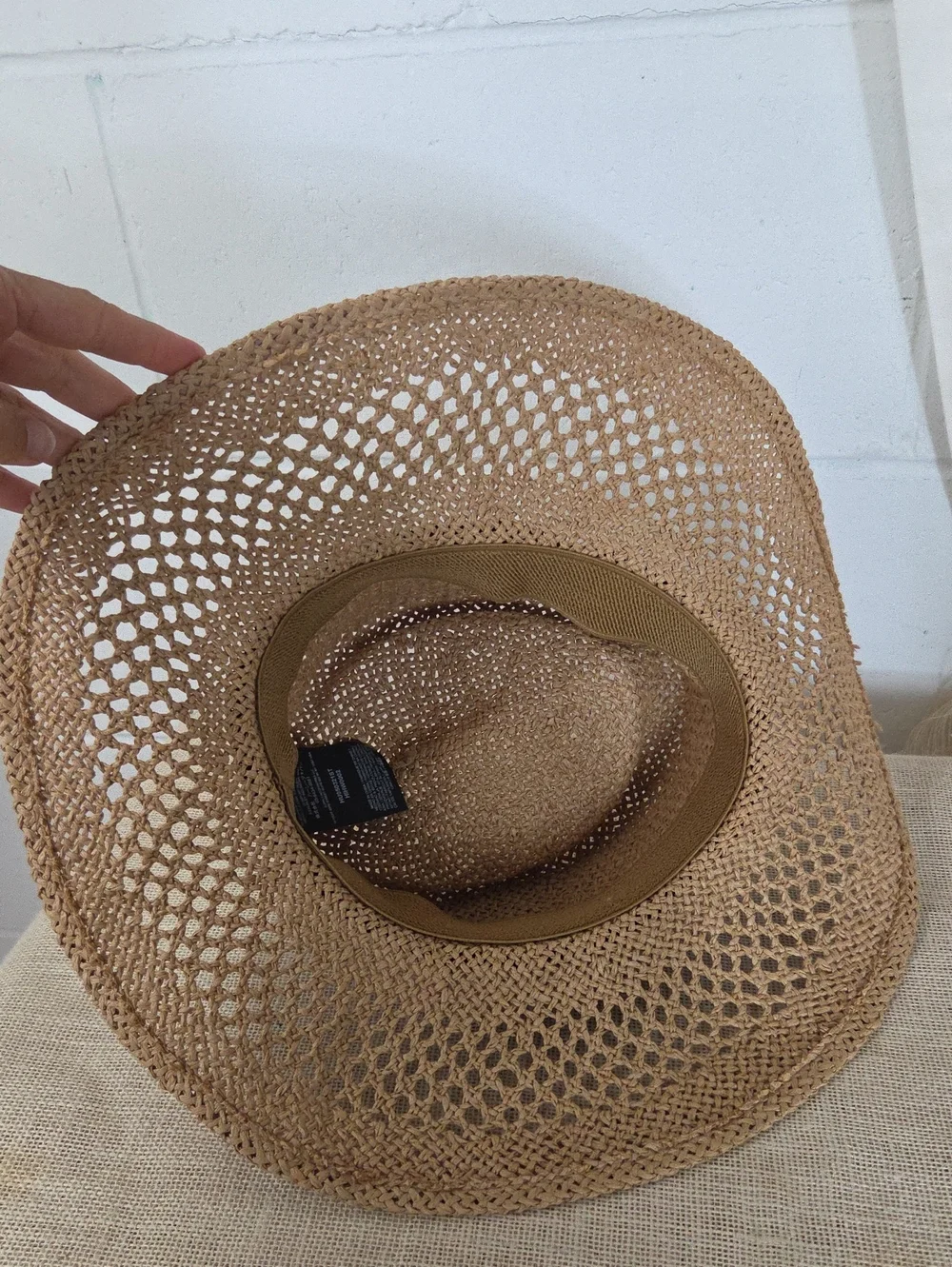 Hurley Wide Brim Paper Straw Sun Hat with Black Band SzS/M